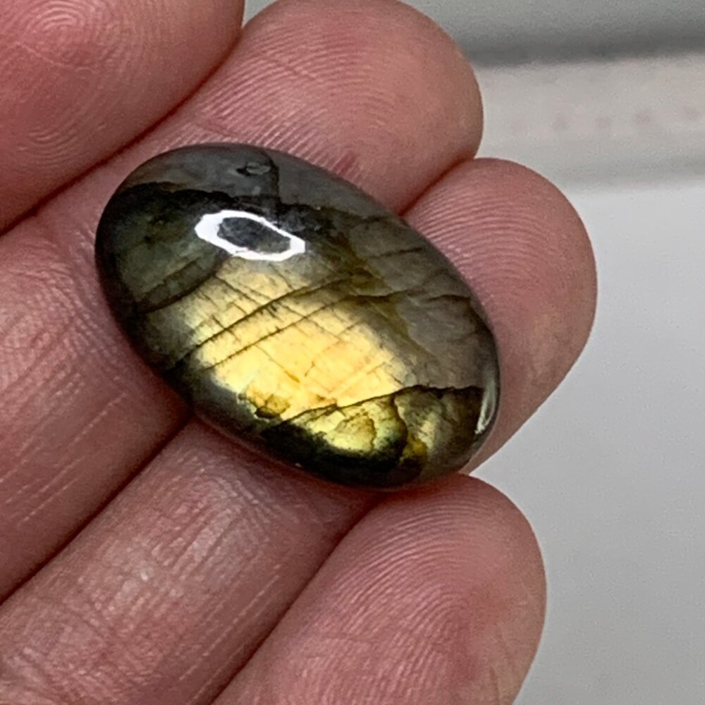 Golden Light Labradorite Stone - Picture 5 of 12